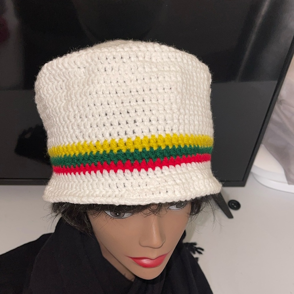 Hat. White. New. Adult. Unisex